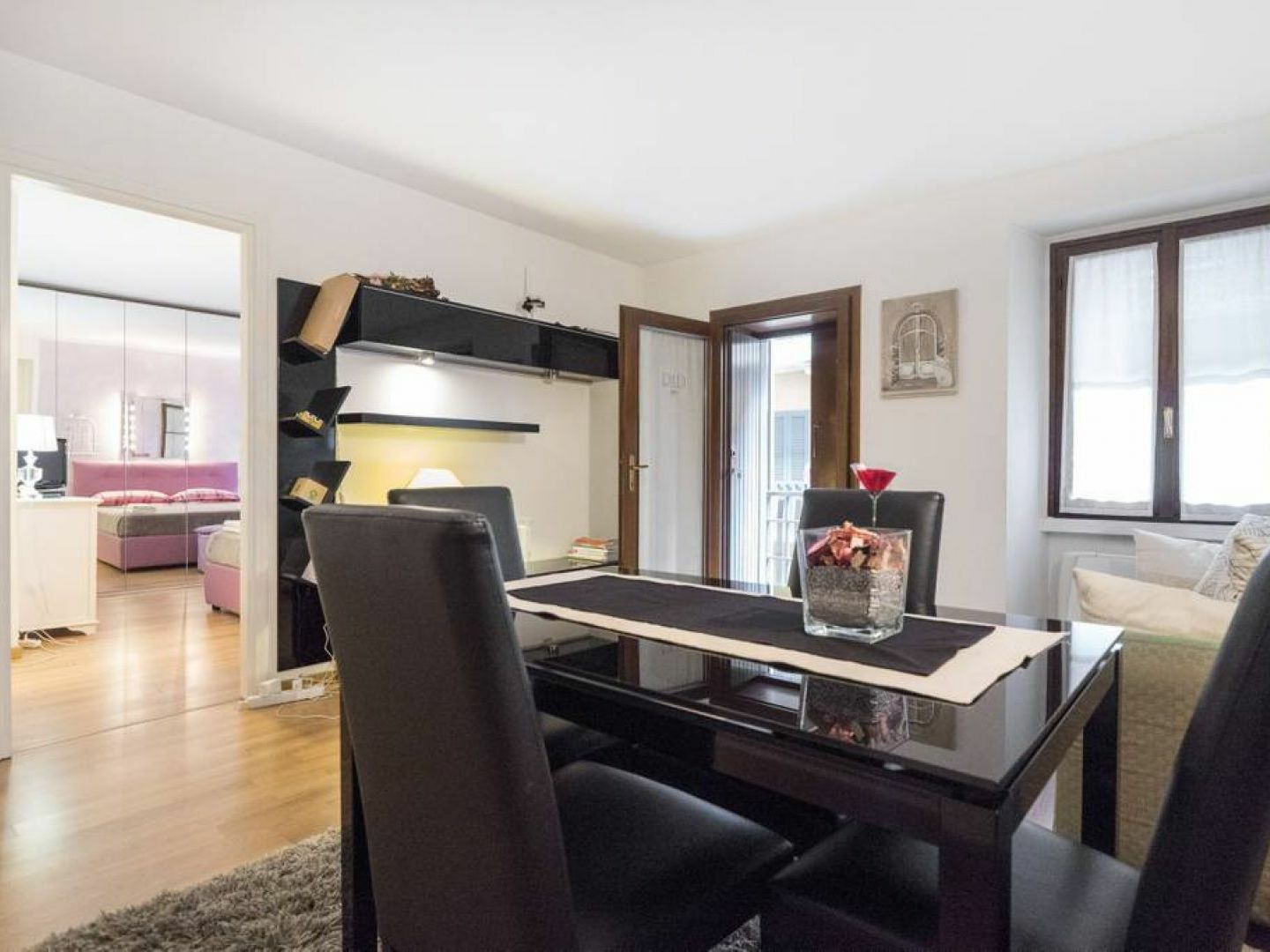 Cozy & Comfy Apt In Navigli Area Milan Bagian luar foto